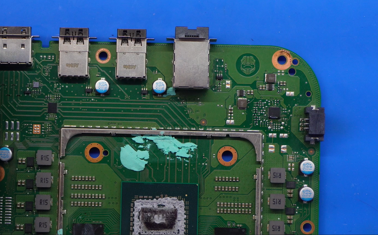 Xbox Series S - Oxidação proximo ao NCP