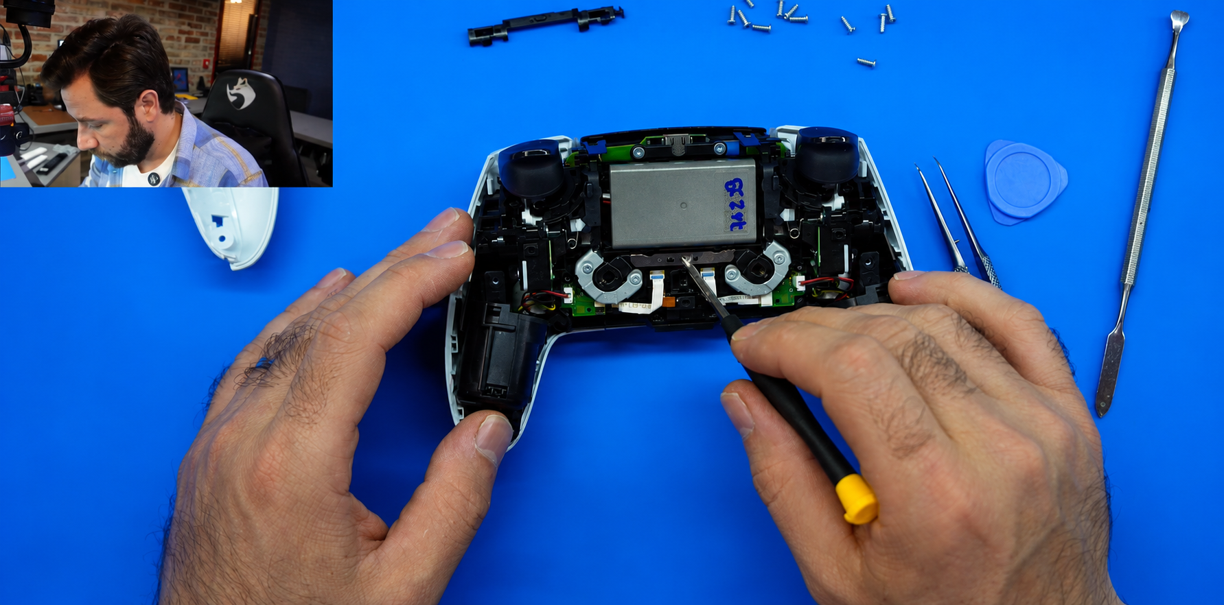 Controle Dual Sense Edge PS5 - Desmontagem e Montagem