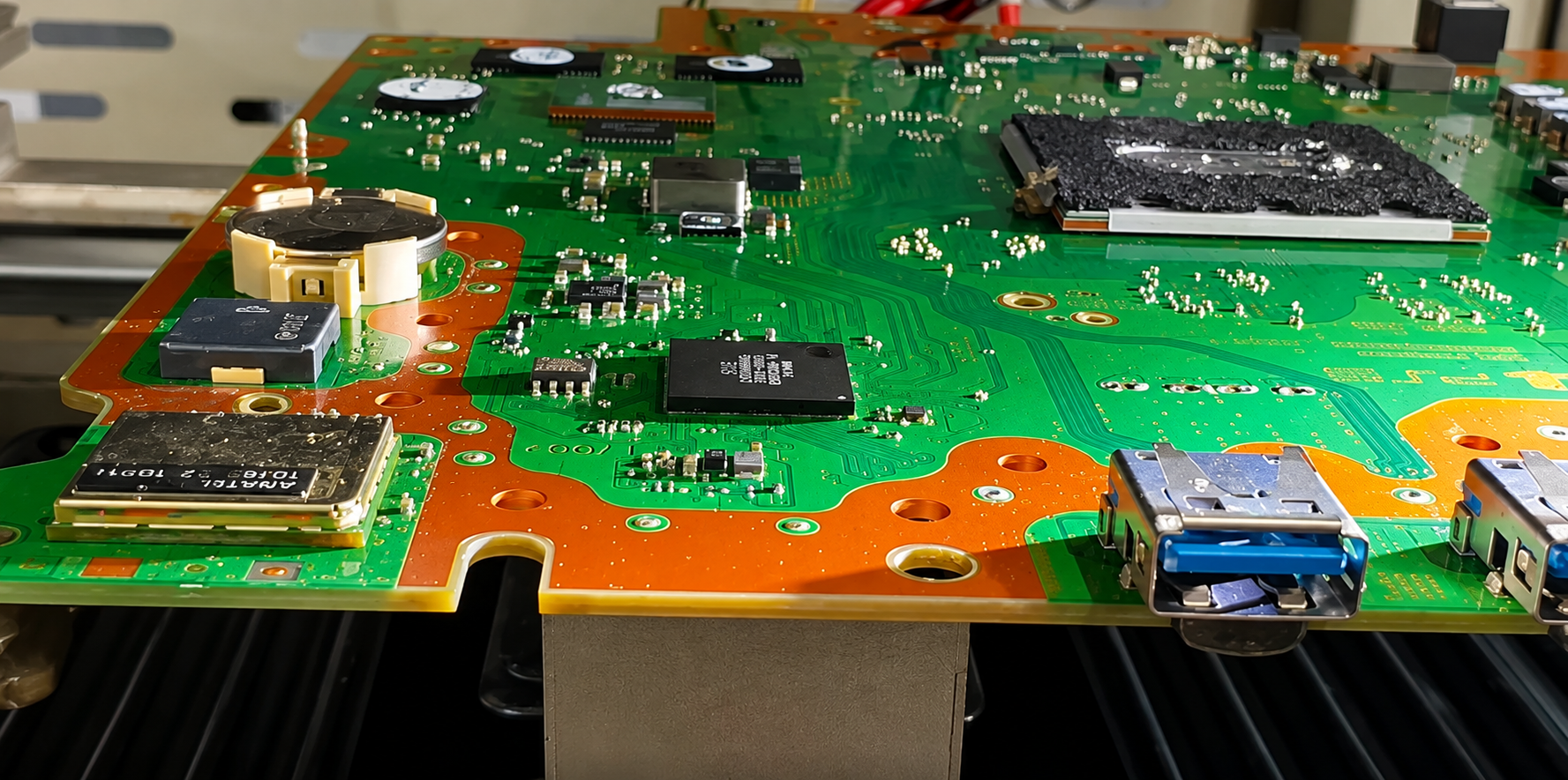 PS5 - Cooler Sem Sinal PWM, Análise com Osciloscopio e Swap de Southbridge 69gg por 61gg