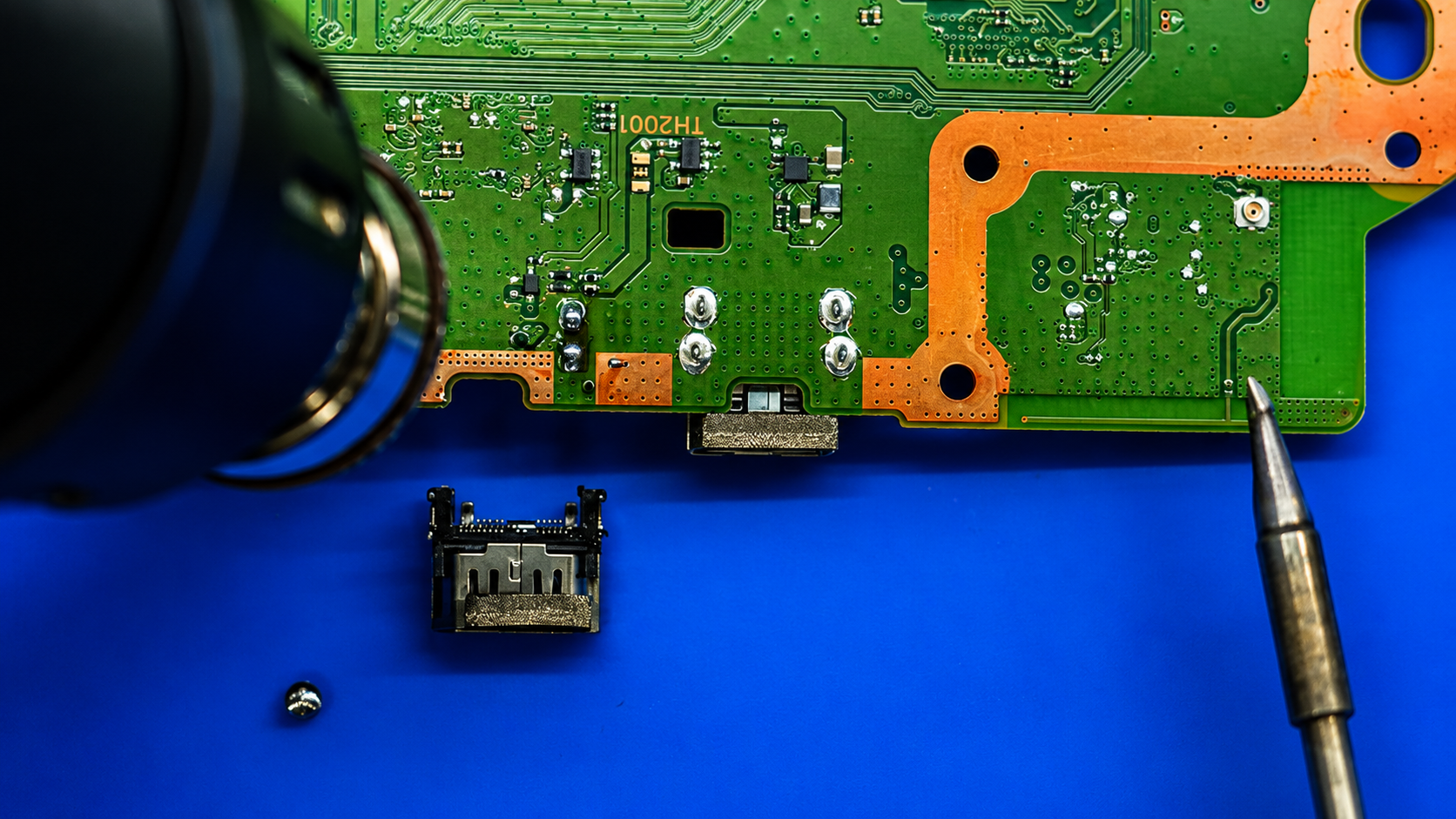 PS4 SLIM - Troca de Conector HDMI